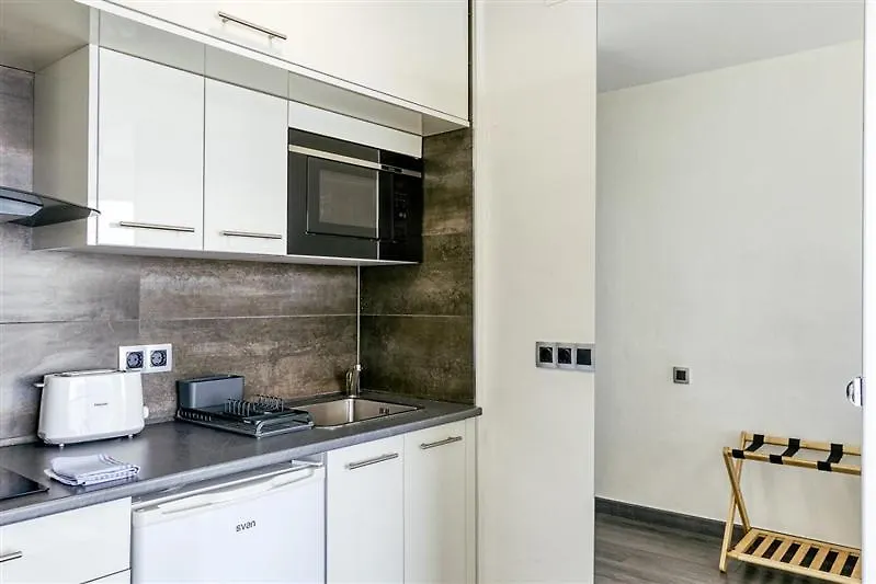 K Beach D-Luxe Empuriabrava 0*,  Espagne
